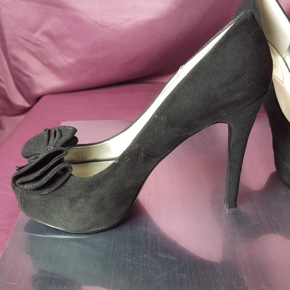 Guess Black Platform Peep Toe Bow Heels 6.5 Fabric - Picture 8 of 11